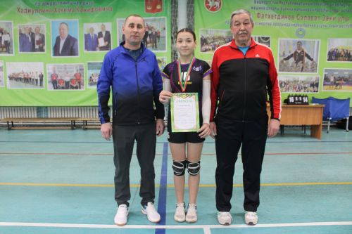 Ватан Геройлары көне уңаеннан