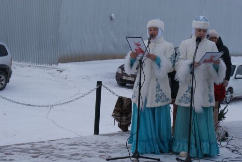 Теләчедә Гомәр  Байчуринның 135 еллыгына багышлап эшләнгән хәтер тактасын ачтылар