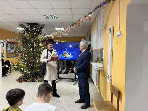 Шәтке мәктәбендә Яңа ел бәйрәме узды