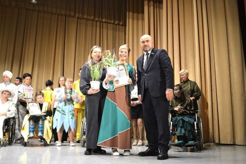 «Могҗиза» театр студиясе тарафыннан  «Алтын алма» әкияте куелды