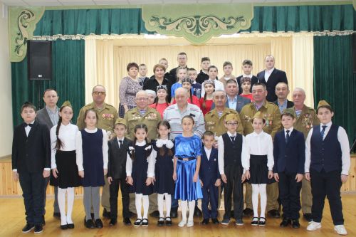Төшләремдә һаман сугыш күрәм...