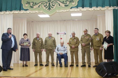 Төшләремдә һаман сугыш күрәм...
