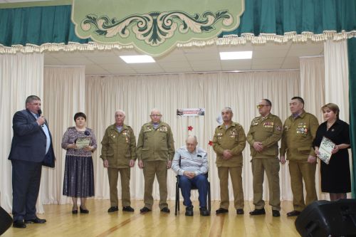 Төшләремдә һаман сугыш күрәм...