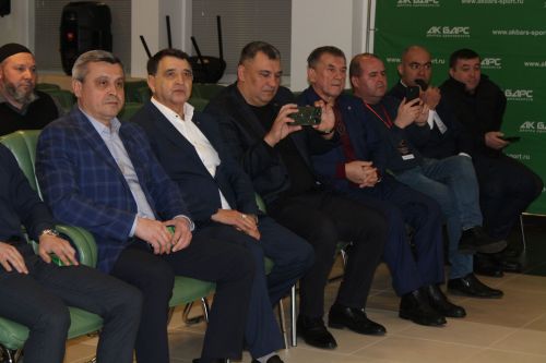 Герой - шагыйрь истәлегенә