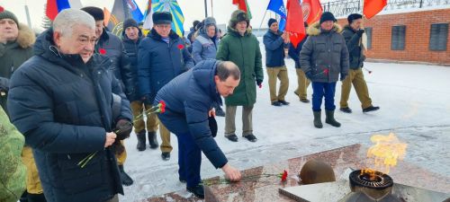 Үзәк ял паркында  Әфган сугышы һәм Совет гаскәрләренең Әфганстаннан чыгарылуына 36 ел тулу уңаеннан митинг үтте