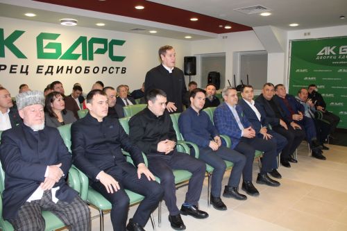 Герой - шагыйрь истәлегенә