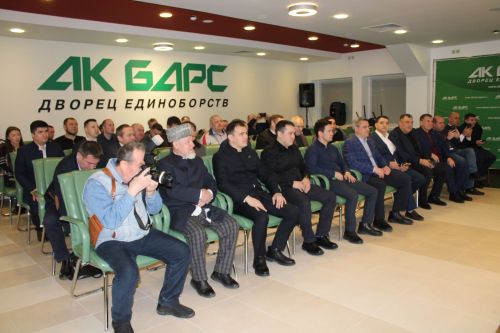 Герой - шагыйрь истәлегенә