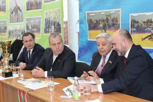 «Бердәм Россия» Бөтенроссия сәяси партиясе көне» үтте