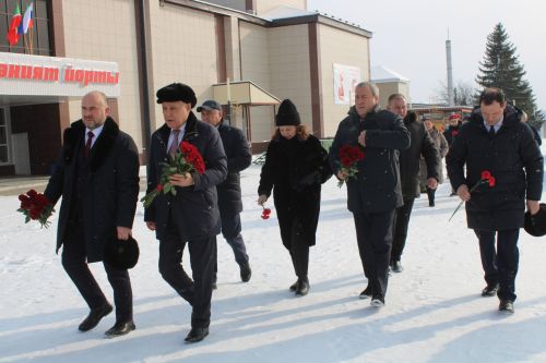 «Бердәм Россия» Бөтенроссия сәяси партиясе көне» үтте