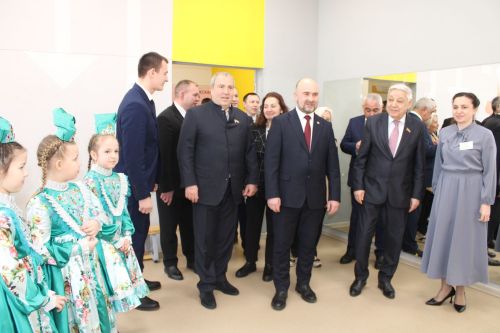 «Бердәм Россия» Бөтенроссия сәяси партиясе көне» үтте