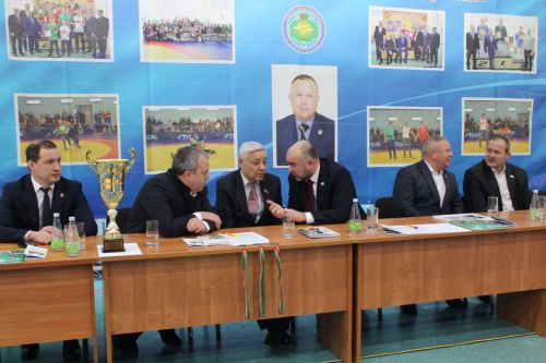 «Бердәм Россия» Бөтенроссия сәяси партиясе көне» үтте