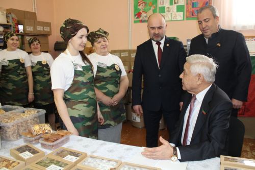 «Бердәм Россия» Бөтенроссия сәяси партиясе көне» үтте