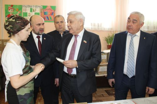 «Бердәм Россия» Бөтенроссия сәяси партиясе көне» үтте