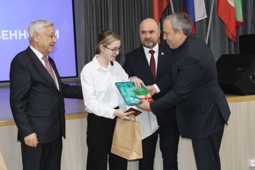 «Бердәм Россия» Бөтенроссия сәяси партиясе көне» үтте