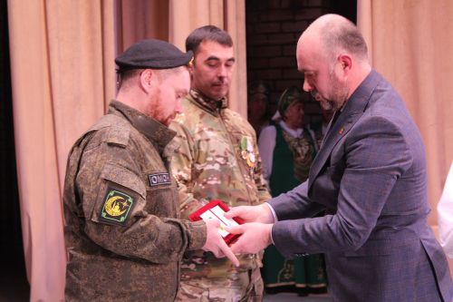 Батырлар, кыюлар бәйрәме