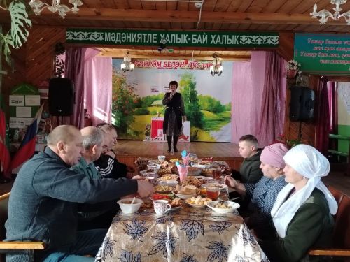 Урта Мишә авылында “Рәхмәт сезгә, тормыш диңгезендә маяк булган өчен, ир-егетләр!” дип исемләнгән бәйрәм чарасы үткәрелде
