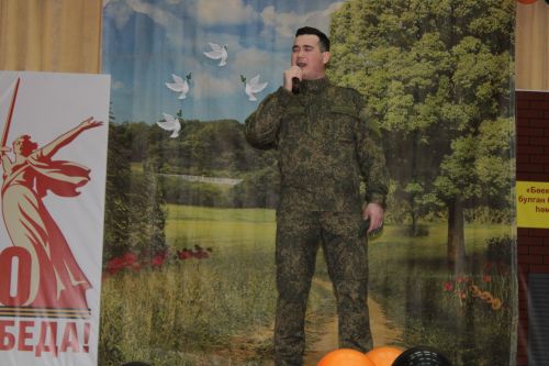һәркем рәхмәтен җиткерергә тырышты