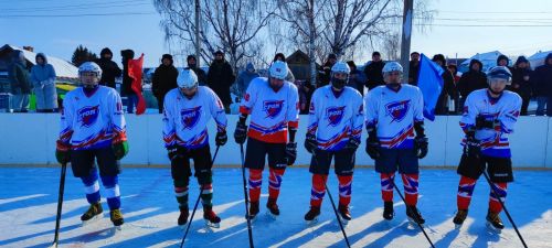 Шәтке  авылында  хоккей  ярышлары узды