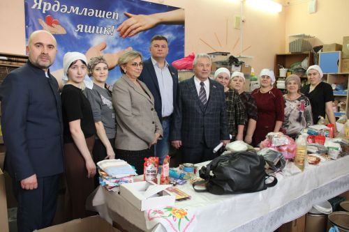 Халык җыеннары дәвам итә