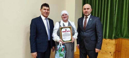 Олы  Мишә  авыл  җирлегендә  хисап  җыелышы оешкан  төстә  узды