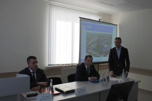 Газ хуҗалыгы хезмәткәрләре белән очраштылар