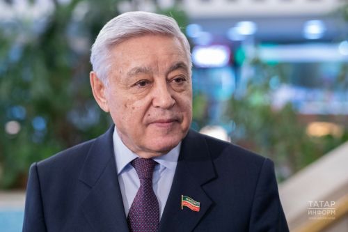 Фәрит Мөхәммәтшин Татарстан Дәүләт гербы көне белән котлады