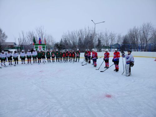 Олы Тиләҗе авылында хоккей  ярышы  узды
