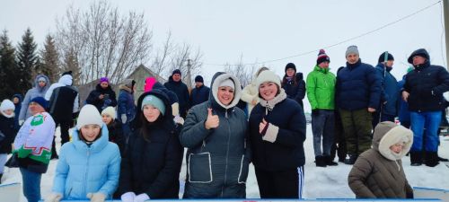 Олы Тиләҗе авылында хоккей  ярышы  узды