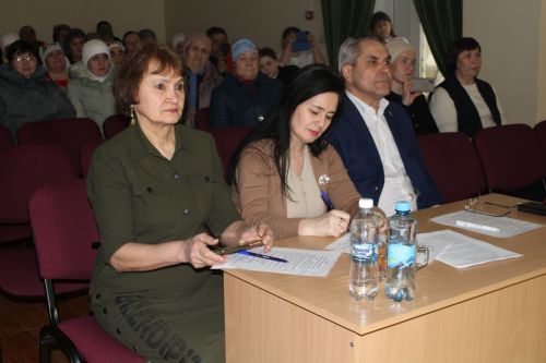 Өлкәннәр, балалар актив катнашты