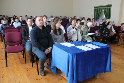 Шунда туган, шуннан илһам алган