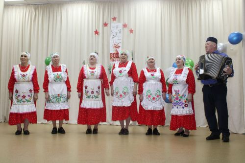 Өлкәннәр, балалар актив катнашты