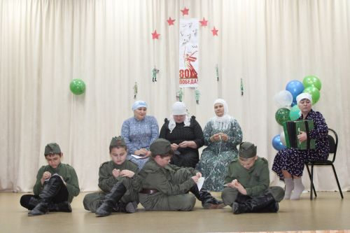 Өлкәннәр, балалар актив катнашты
