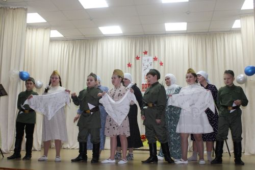 Өлкәннәр, балалар актив катнашты