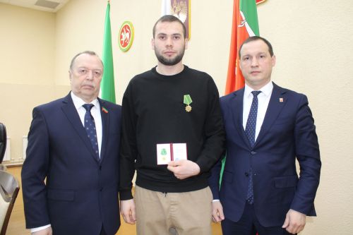 Медальләр тапшырылды