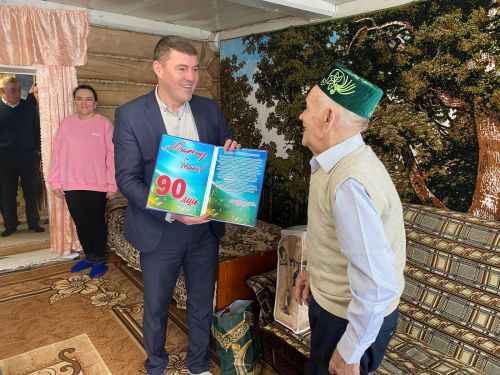 Тәлгать Мөхәммәтшин: «Тальяныма 75 яшь...»