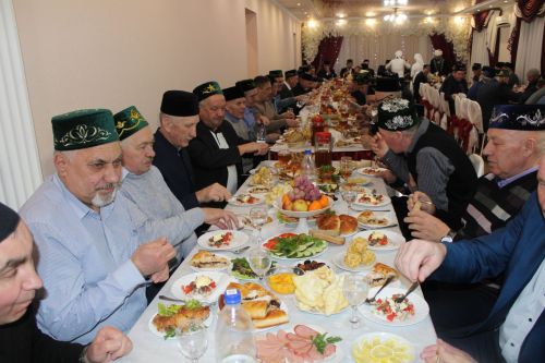 Котлауларга бай Ифтар