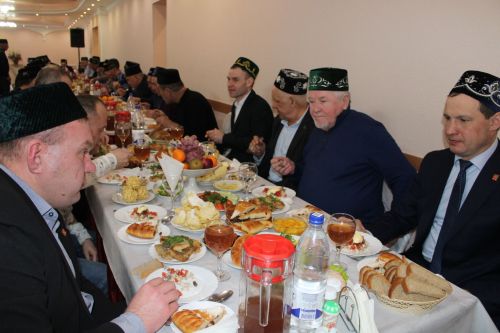 Котлауларга бай Ифтар