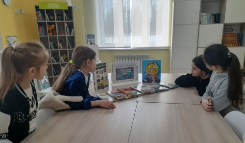 Район китапханәләрендә тематик чаралар узды