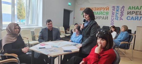 В молодежном центре «Киләчәк»  состоялось общественное обсуждение благоустройства улицы Ленина