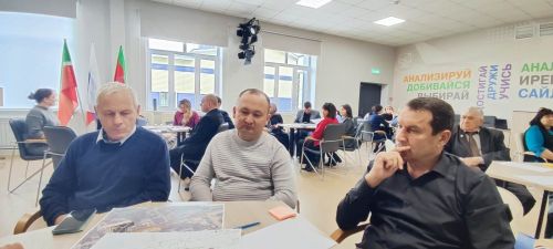 В молодежном центре «Киләчәк»  состоялось общественное обсуждение благоустройства улицы Ленина
