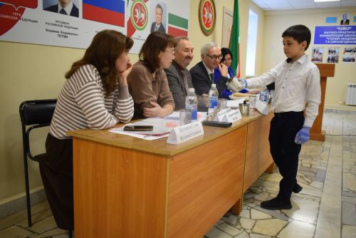 Академик Тәлгать Сираҗетдинов укулары узды