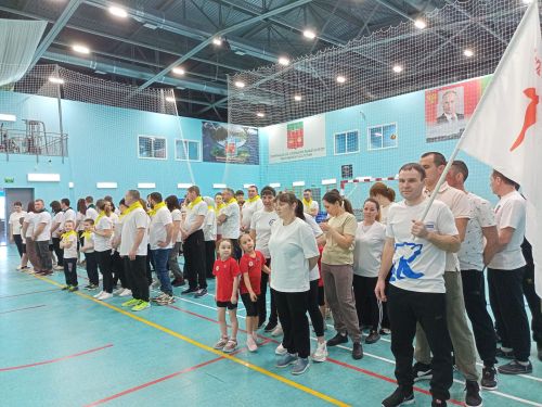 Бүген «Батыр» спорт комплексында «Папа, мама, я ~дружная семья» дип исемләнгән күңелле чара узды