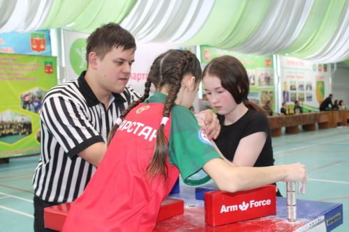 Теләче районында кул кул көрәше буенча Ачык турнир узды