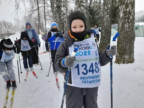 «Нәниләр чаңгы юлы» дип исемләнгән бәйге узды