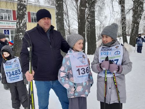 «Нәниләр чаңгы юлы» дип исемләнгән бәйге узды
