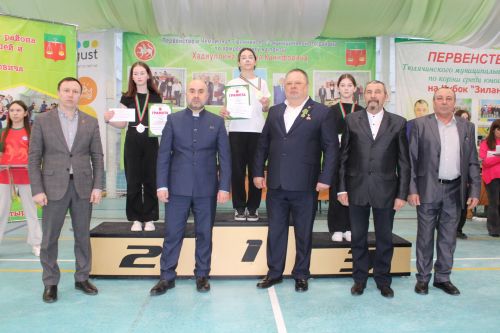 Теләче районында кул кул көрәше буенча Ачык турнир узды