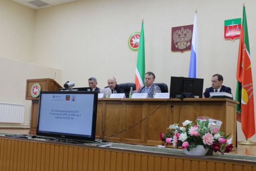 Теләчедә медицина хезмәткәрләре узган елга нәтиҗә ясады һәм бурычлар билгеләде