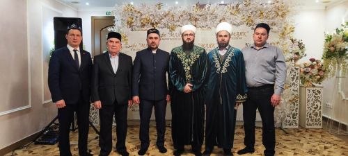 Теләчегә  Татарстан мөфтие Камил хәзрәт Сәмигуллин  килде