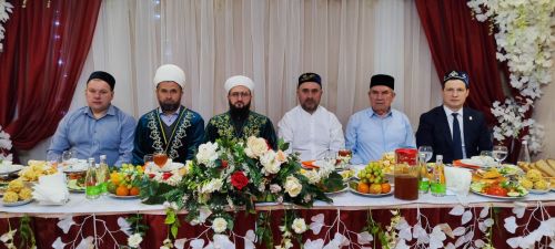 Теләчегә  Татарстан мөфтие Камил хәзрәт Сәмигуллин  килде
