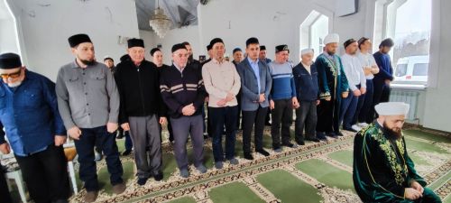 Теләчегә  Татарстан мөфтие Камил хәзрәт Сәмигуллин  килде